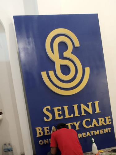 Selini